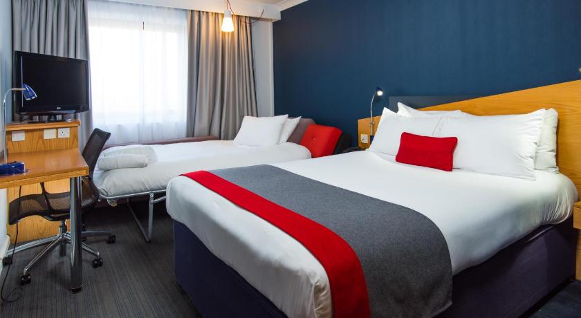 Holiday Inn Express East Midlands Airport