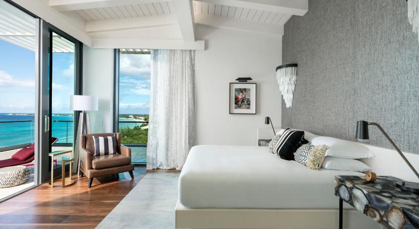 Image of 2 Bedroom Presidential Suite Oceanfront 0