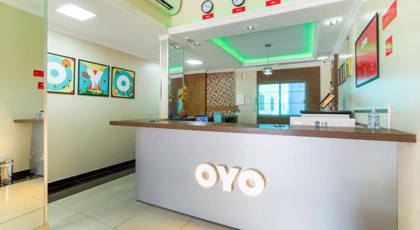 OYO Hotel Via Universitaria