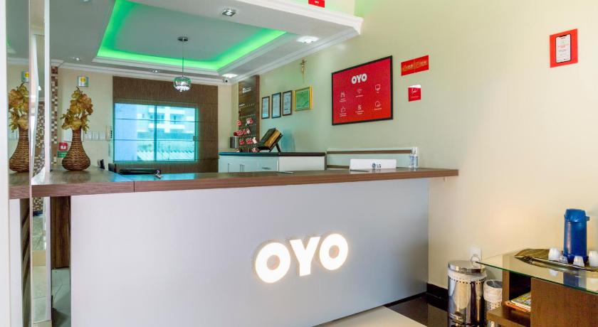 OYO Hotel Via Universitaria