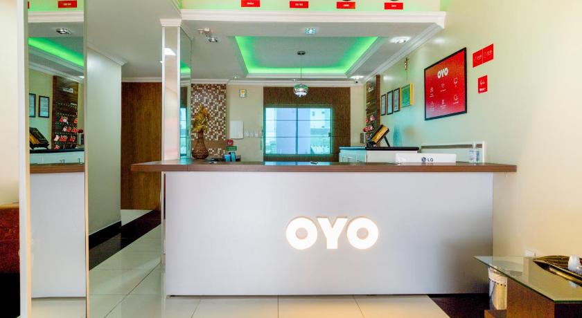 OYO Hotel Via Universitaria