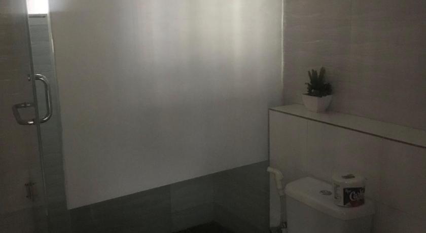 1 Bedroom Apartment, Chevron Drive photo