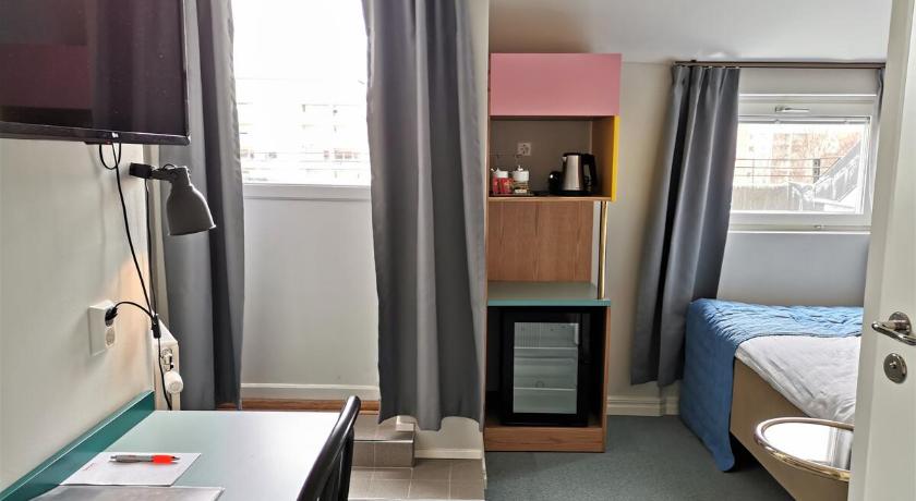 2Home Hotel Gavle photo
