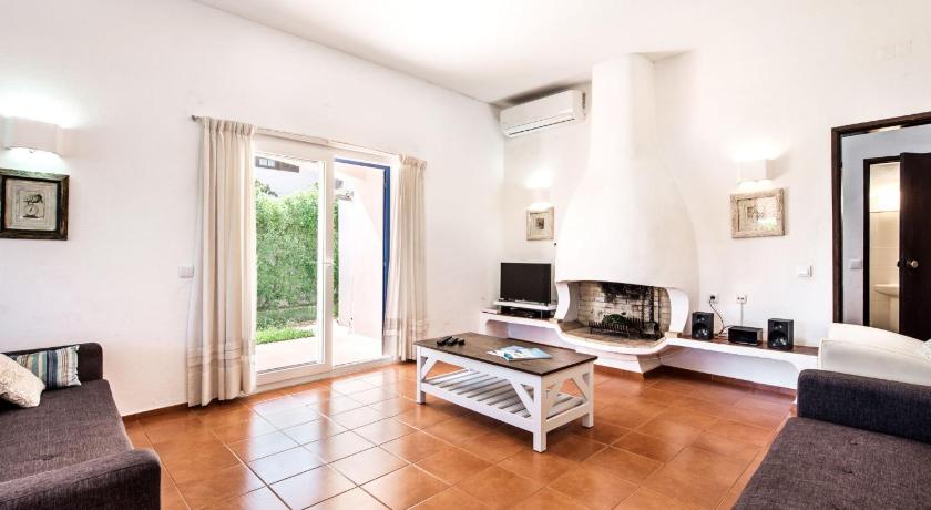 Best Price On Villa Villa Albufeira Strip Party In Albufeira Reviews