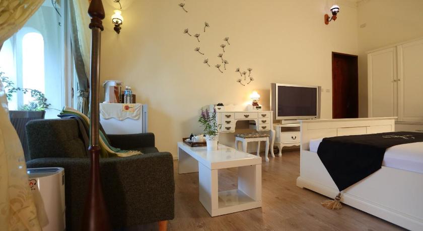 Image of Quadruple Room with Garden View 0