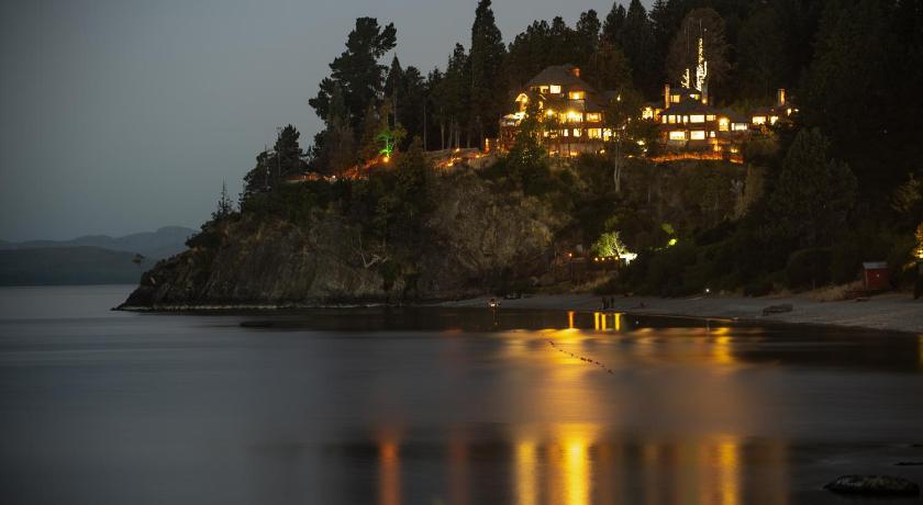 Charming Luxury Lodge & Private Spa photo