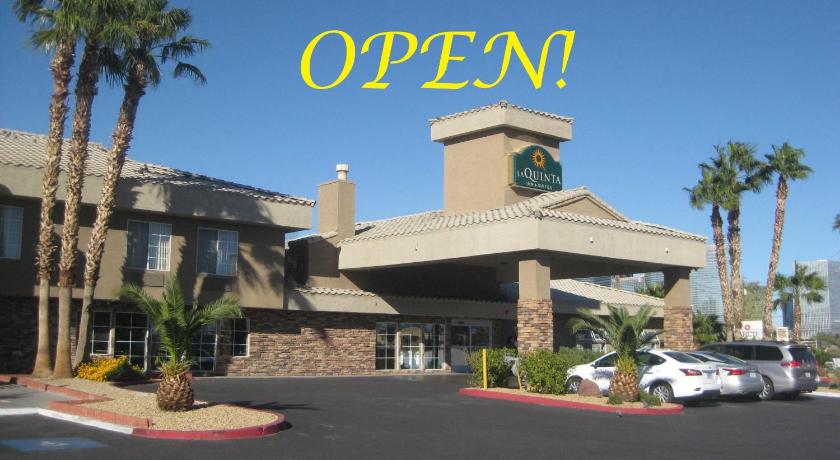 La Quinta Inn & Suites by Wyndham Las Vegas Tropicana