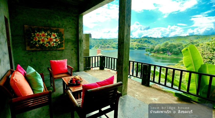 Image of Junior Suite with Canal View 17
