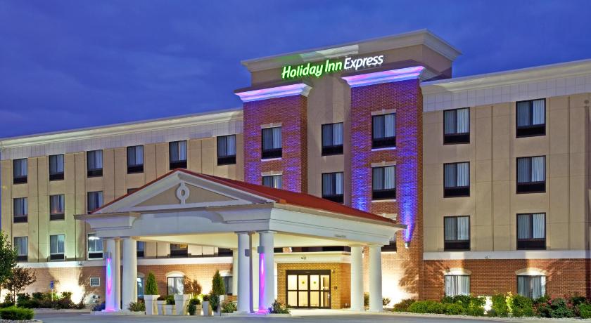Holiday Inn Express Indianapolis Southeast Hotel photo