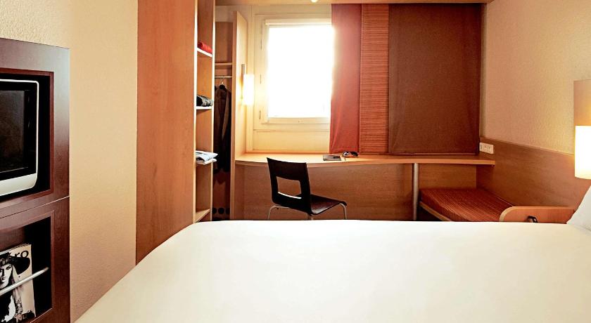 ibis Rambouillet