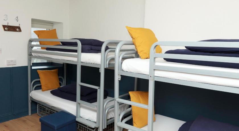 Image of 8-Bed Private Ensuite 1