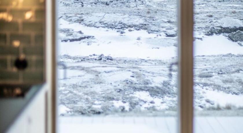 Aska, Modern Cabin photo