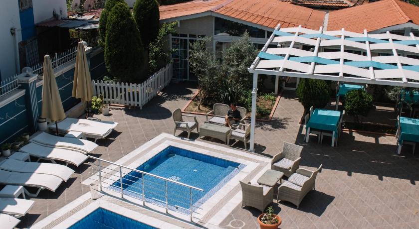 Pamukkale Melrose Viewpoint Suites - image 8