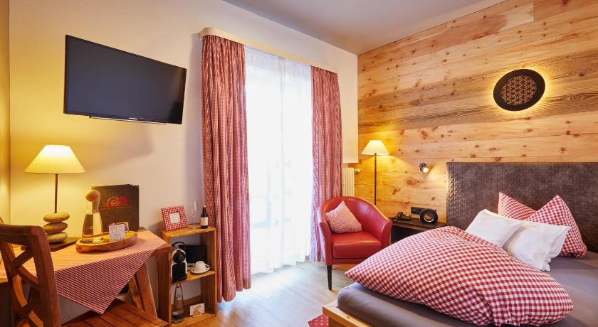 Boutique Hotel Langenfelder Hof photo