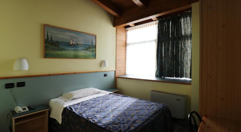 Image of King Room 6