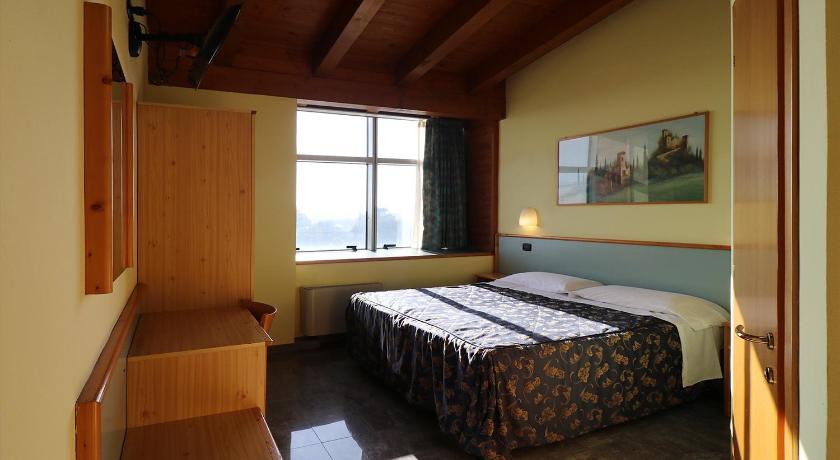 Image of Double Room 5