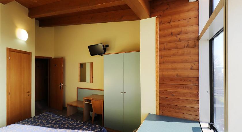 Image of Double Room 4