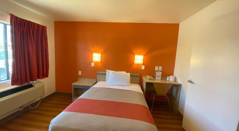 Motel 6-Flagstaff, AZ - West - Woodland Village