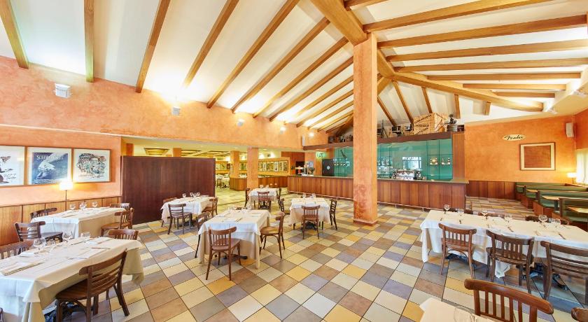PortAventura® Hotel El Paso - Includes PortAventura Park Tickets