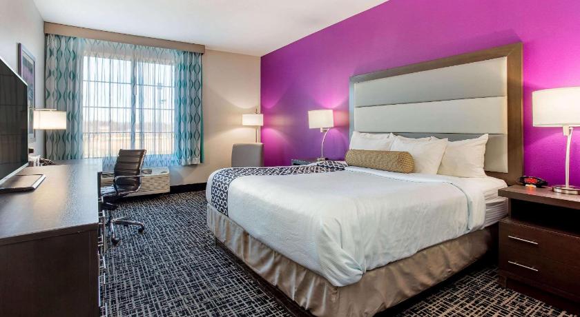 La Quinta Inn & Suites by Wyndham Springfield IL