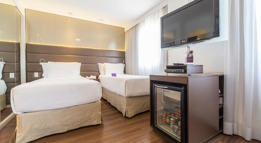 Image of Superior Twin Beds 3