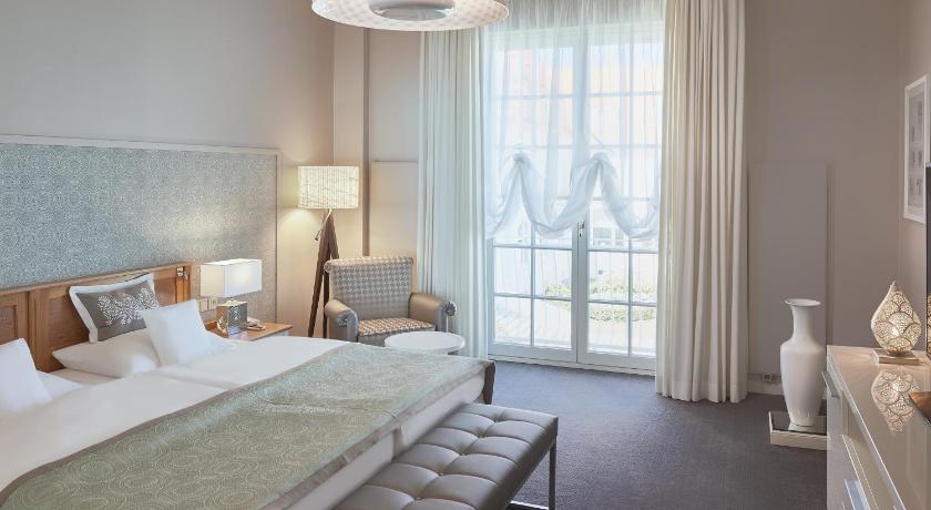 Image of Suite with Sea View 0