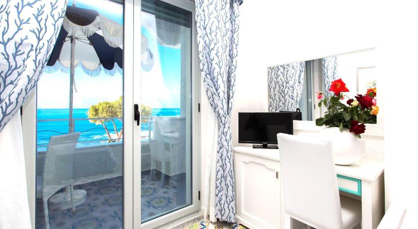 Ferretti Hotel - image 12