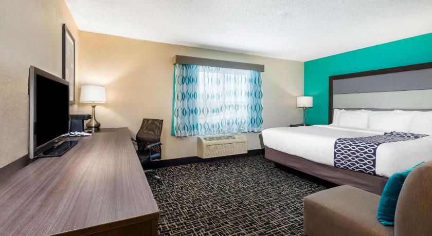 La Quinta Inn & Suites by Wyndham Batavia