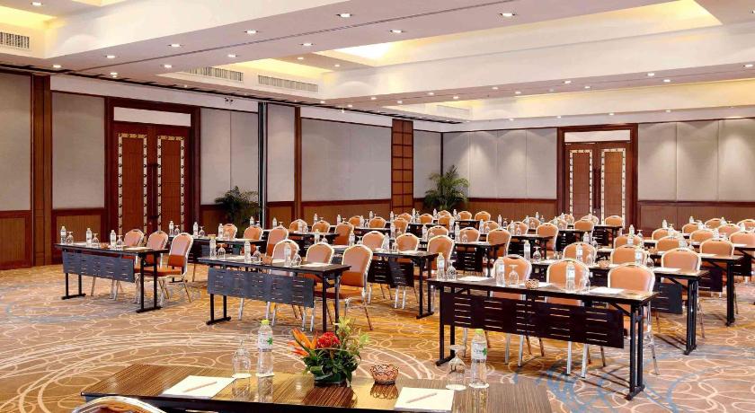 Novotel Phuket Vintage Park photo 5