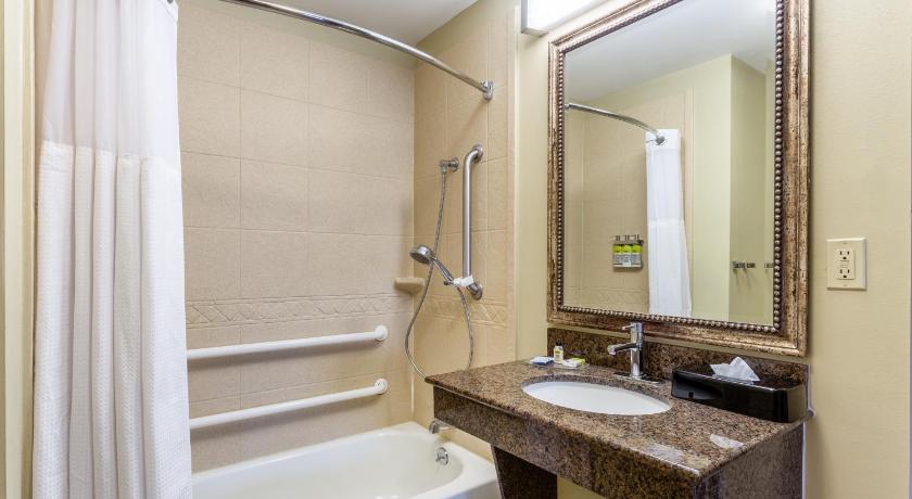 Candlewood Suites Harrisburg