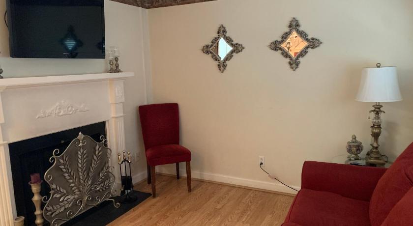 Image of Oak Square 215 5