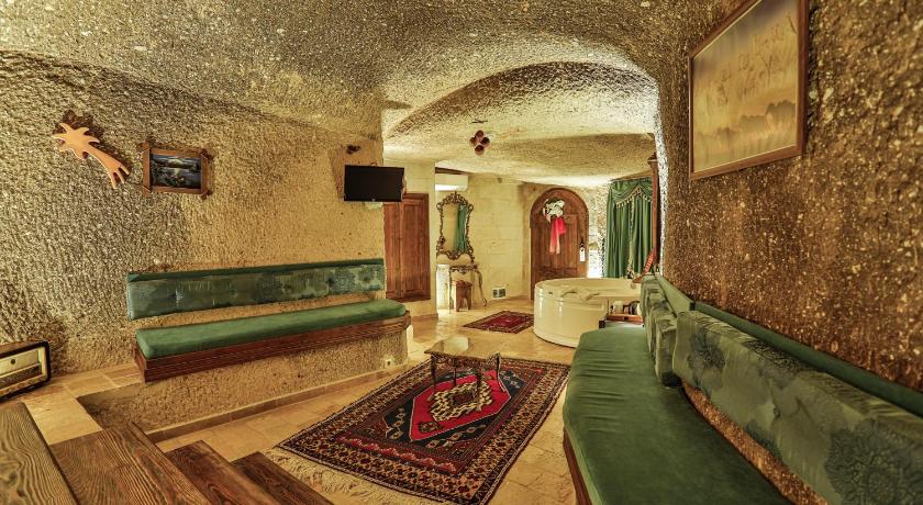 Hidden Cave Hotel