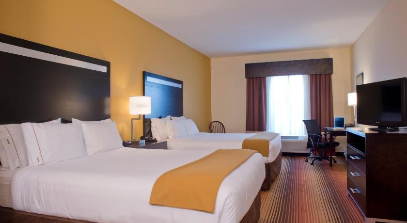 Holiday Inn Express Hotel & Suites Prattville South