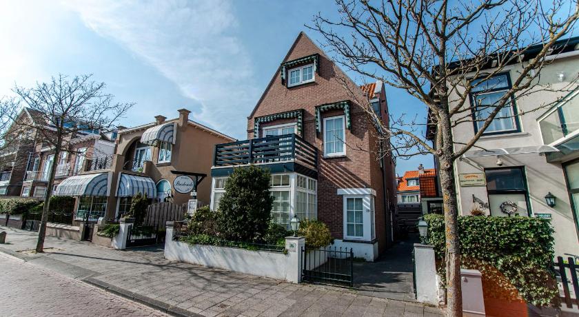 Brederode Studio's &amp; Apartments Zandvoort — Hotel in Zandvoort
