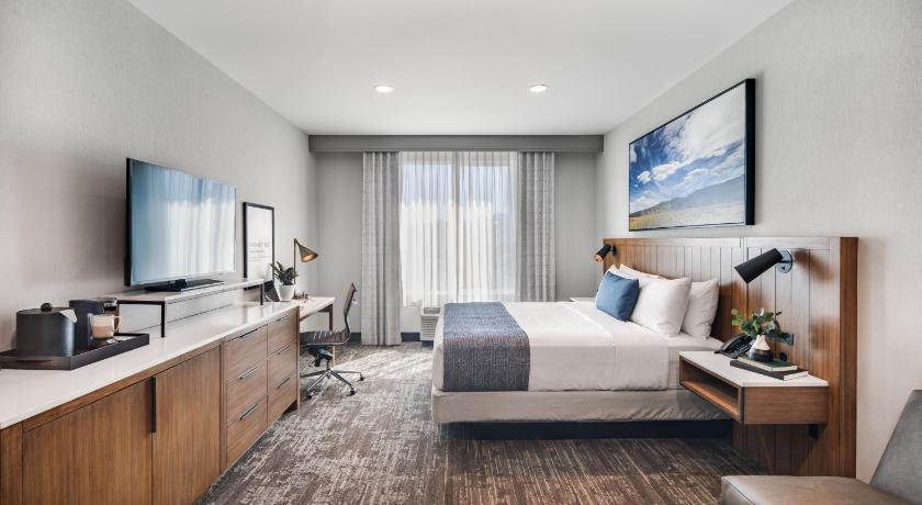 Ayres Hotel Vista Carlsbad photo