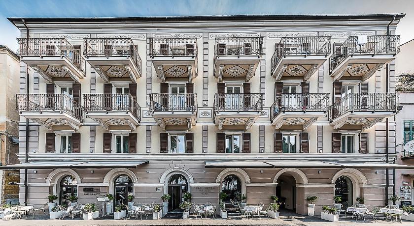 Hotel San Pietro Palace — Hotel in Finale Ligure