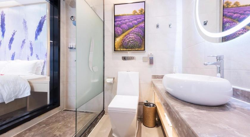 Lavande Hotels·Heyuan Wanlong City photo