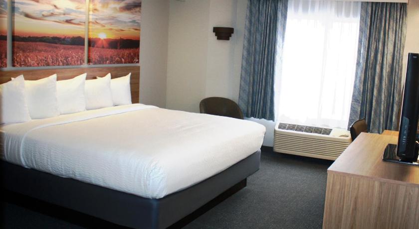 Days Inn by Wyndham Eagan Minnesota Near Mall of America