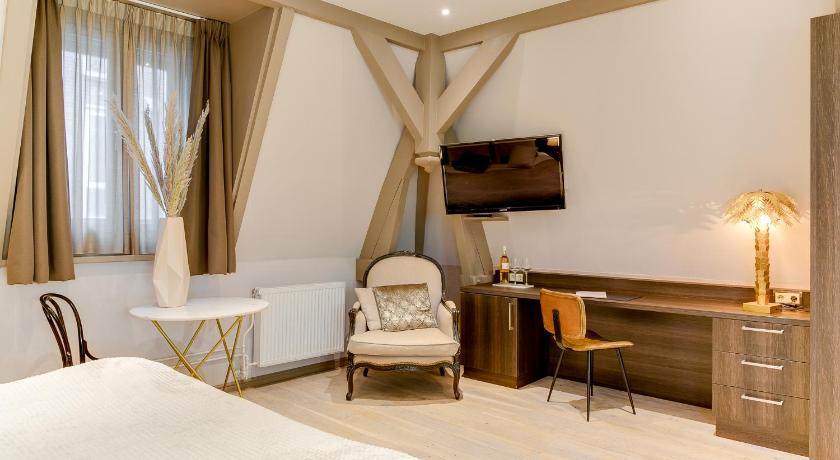 Image of Junior Suite Gamba 3