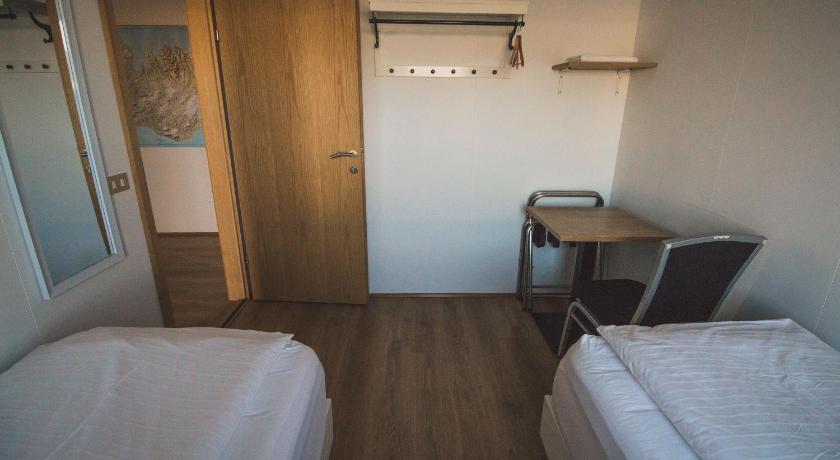 Ormurinn Guesthouse photo
