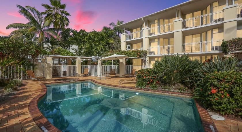 On The Beach Holiday Apartments photo