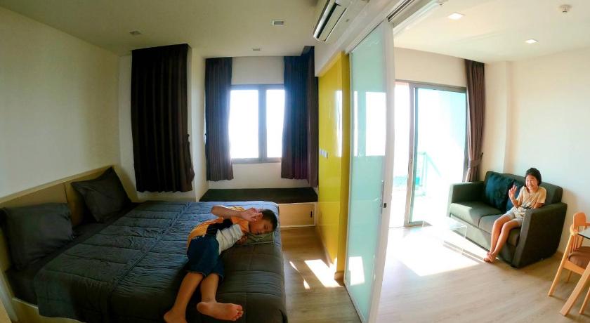 Image of Superior Sea View 9