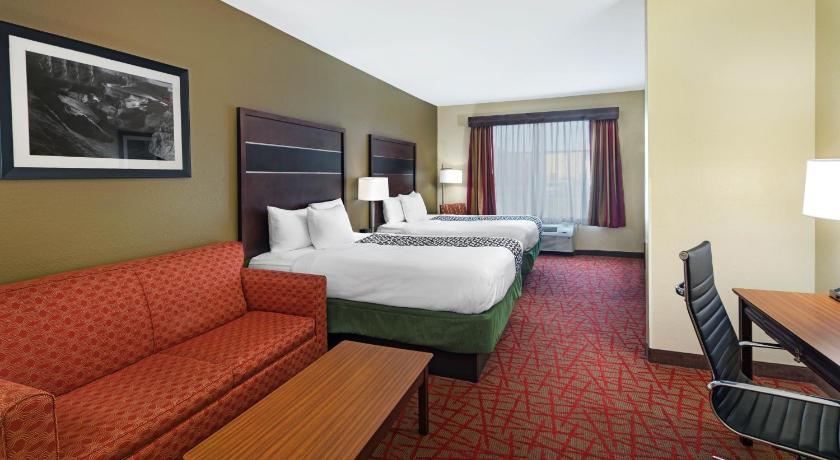 La Quinta Inn & Suites by Wyndham Oxford - Anniston