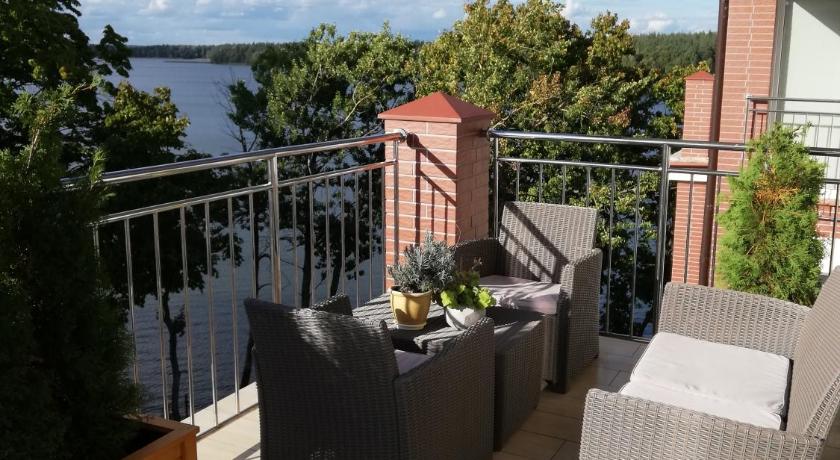 Apartament z widokiem na Jezioro photo
