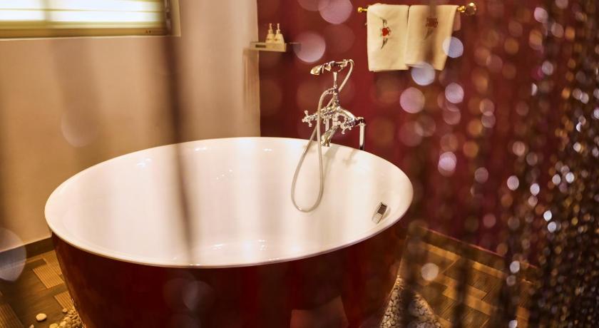 ホーチミン EROS Hotel - Love Hotel 3つ星 ホテル プール