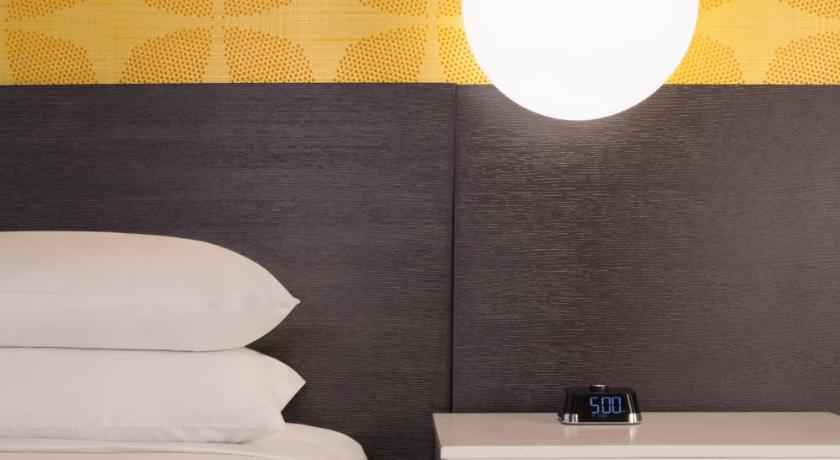 Immagine di One King Bed City View High Floor 4