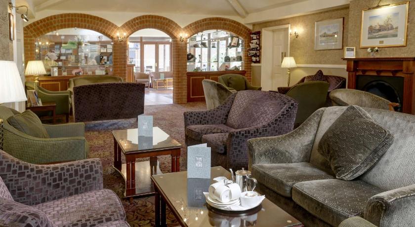 Kings Lynn Knights Hill Hotel & Spa, BW Signature Collection photo