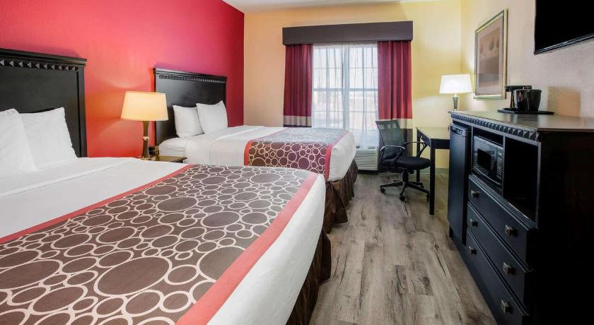 La Quinta Inn & Suites by Wyndham Dallas Mesquite