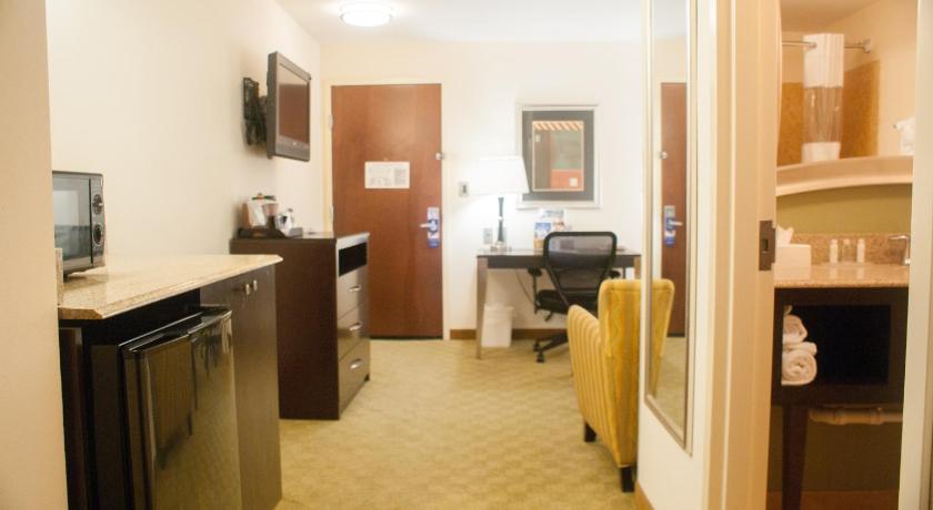 Best Western Plus Cecil Field Inn and Suites