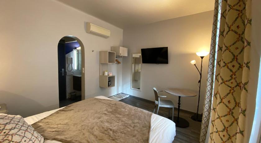 Hotel Majestic - image 24